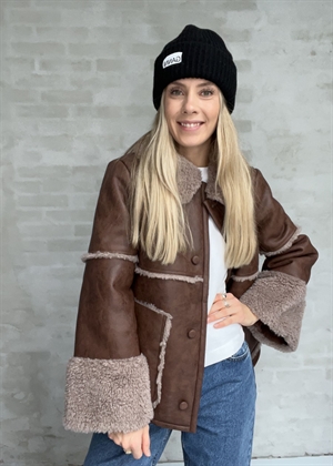 Structured rib hue Sort A4429 Ganni 